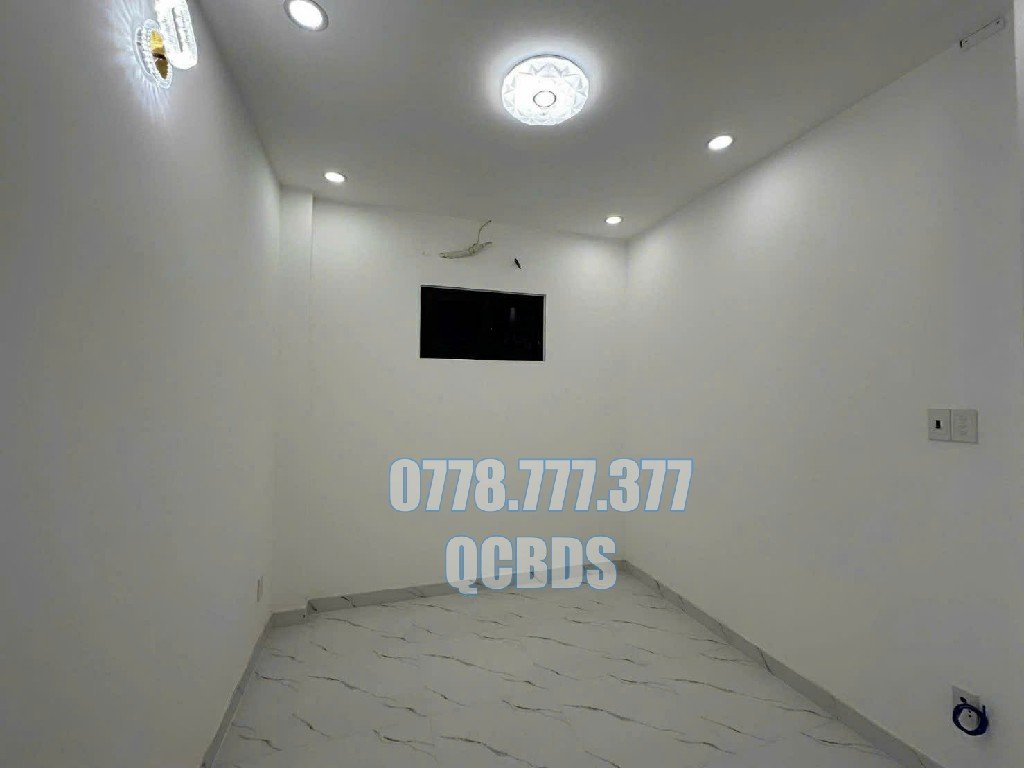 Bán nhà quận 8 chính chủ 47 Mua Nhà Mặt Tiền Đường Bông Sao Q8 Có Gara Ô Tô Đỗ Cửa
