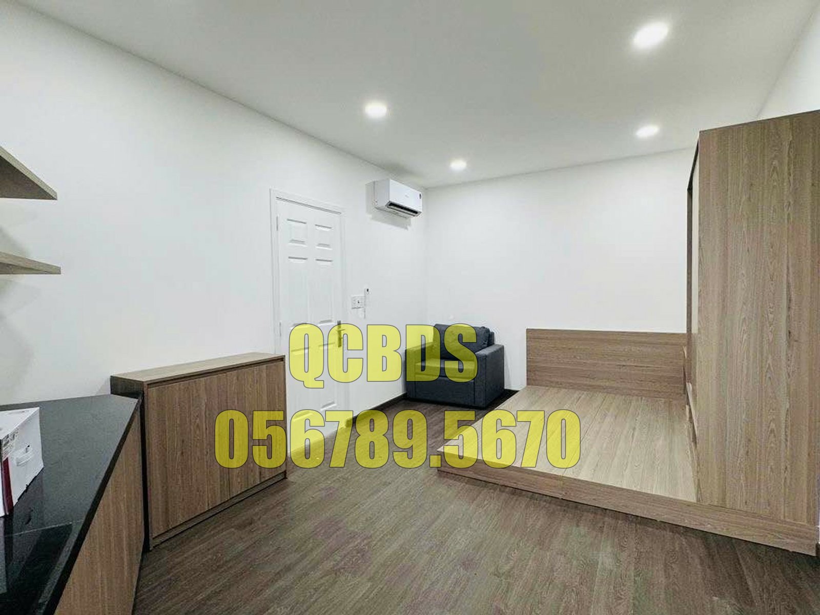 Bán nhà 601B CMT8 Quận 10 - 81 mét vuông 5 lầu 48 ban nha cmt8 phong khach tang lung.jpg