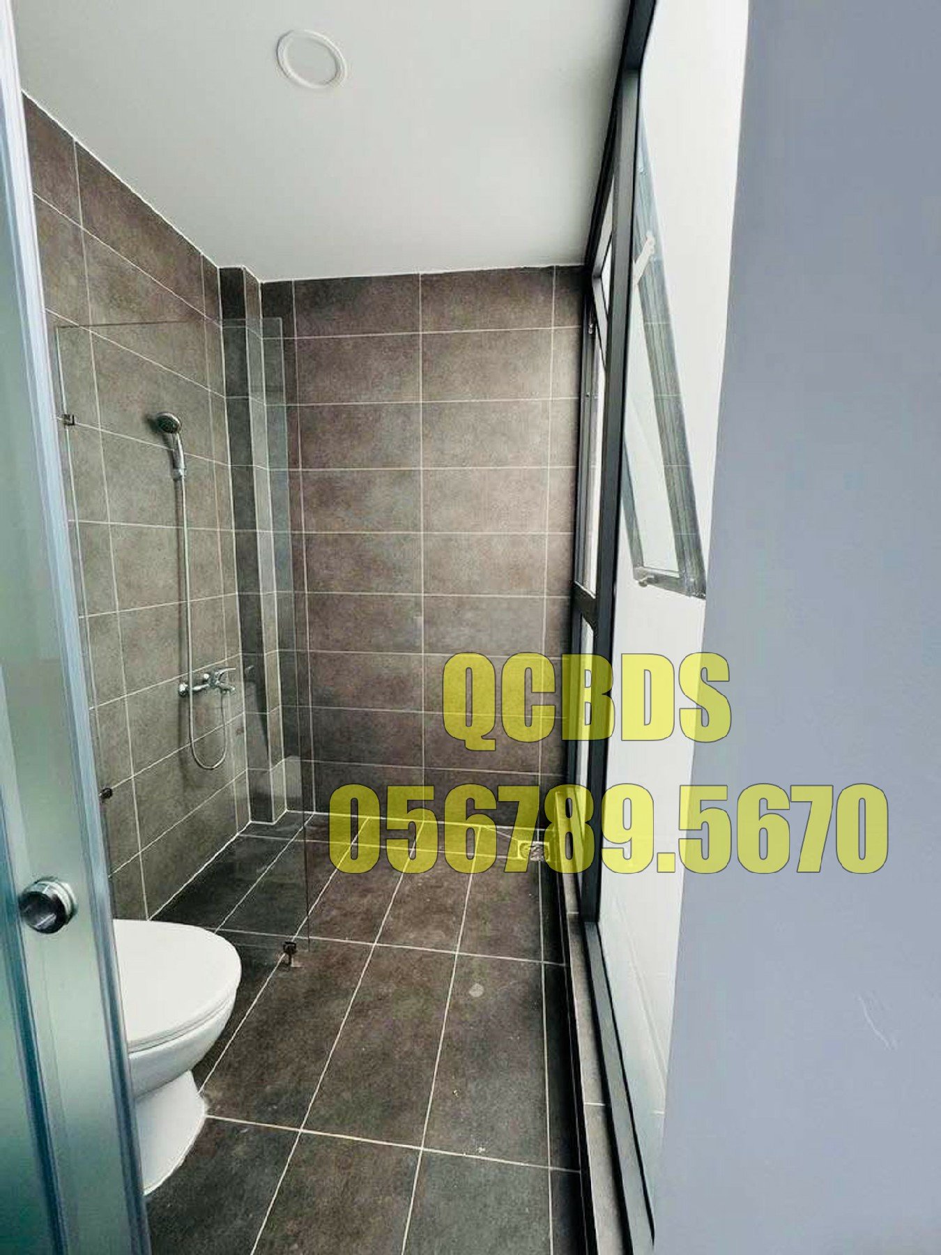 Bán nhà 601B CMT8 Quận 10 - 81 mét vuông 5 lầu 46 ban nha cmt8 thang may kinh toc do cao.jpg