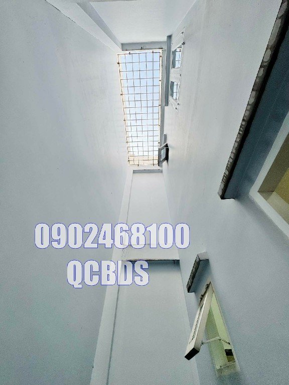 Bán nhà 343/46 Tô Hiến Thành Quận 10 - 66 mét vuông 4 lầu 83 Căn nhà 343/46 Tô Hiến Thành - Sảnh đón tiếp khách hàng tại tầng trệt thiết kế trần cao thoáng đãng