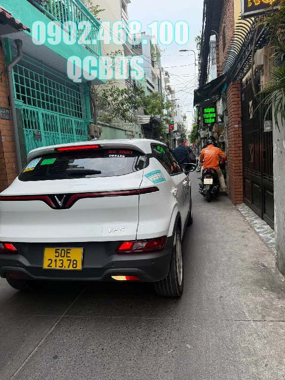 Bán nhà hẻm 131/47 Tô Hiến Thành Quận 10 - 45 mét vuông 3 lầu 37 131 47 to hien thanh cau thang chac chan.jpg