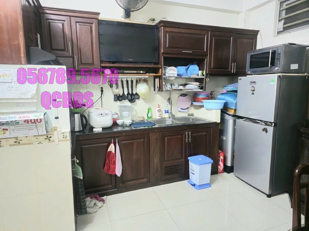 Bán nhà 343/2E Tô Hiến Thành Quận 10 - 35 mét vuông 5 lầu 76 343 to hien thanh cau thang da hoa cuong.jpg