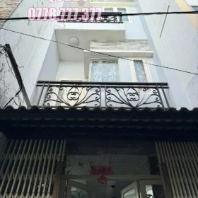 Bán nhà 451/11/36 Tô Hiến Thành Quận 10 - 38 mét vuông 4 lầu
