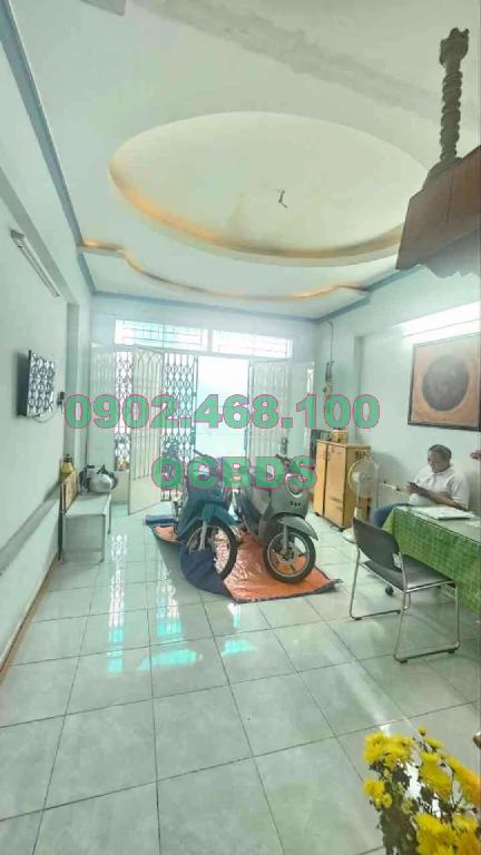 Bán nhà 46/2B Nguyễn Chí Thanh Quận 10 - 62 mét vuông 1 lầu 29 46 2b nguyen chi thanh bai do xe oto.jpg