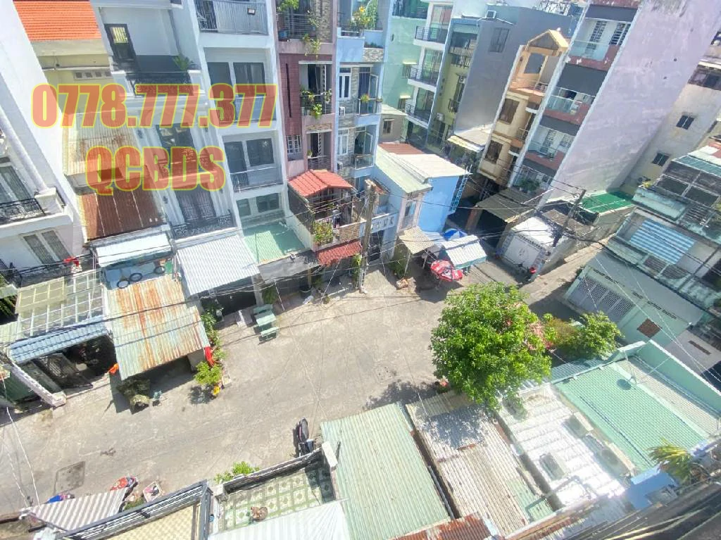 Bán nhà 462/B17 3 Tháng 2 Quận 10 - 46 mét vuông 5 lầu 45 462 ba thang hai cau thang chac chan.jpg