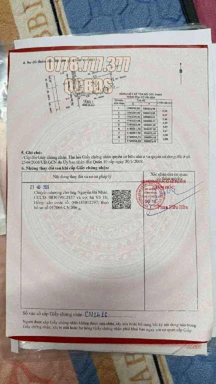 Bán nhà 464/20 Hòa Hảo Quận 10 - 39 mét vuông 4 lầu 58 464 20 cau thang da hoa cuong chac chan.jpg