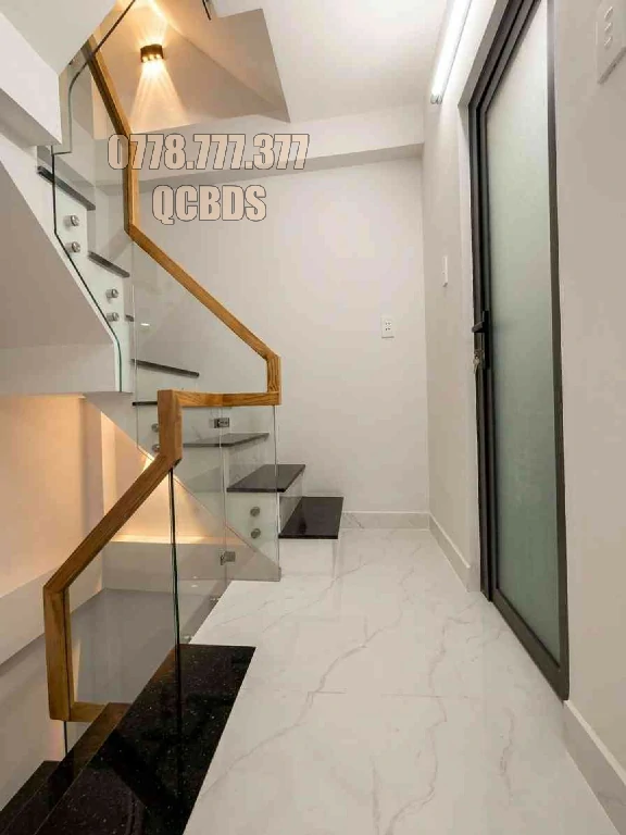 Bán nhà 464/20 Hòa Hảo Quận 10 - 39 mét vuông 4 lầu 66 464 20 duong 2 oto tranh nhau rong 7m.jpg