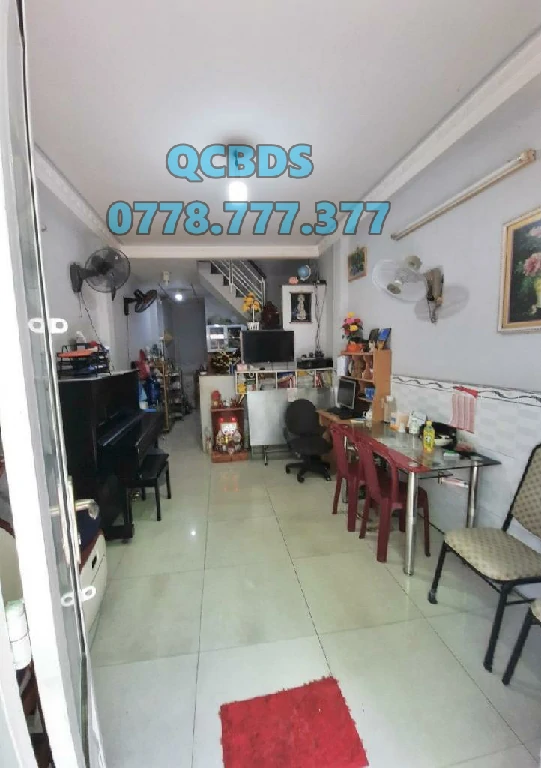 Bán nhà 601/36/18N CMT8 Quận 10 - 28 mét vuông 3 lầu 30 601 36 cmt8 phong ngu lau 2.jpg
