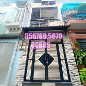 Bán nhà 330/12E Lê Hồng Phong Quận 10 - 36 mét vuông 4 lầu