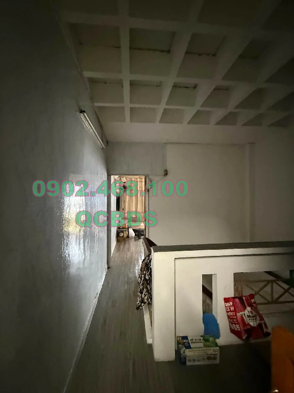 Bán nhà 533/12 Nguyễn Tri Phương Quận 10 - 43 mét vuông 5 lầu 52 ban nha 533 12 nguyen tri phuong cau thang.jpg