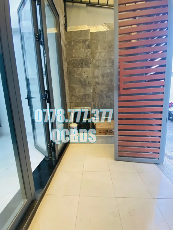 Bán nhà 581/4/2 Bà Hạt Quận 10 - 39 mét vuông 4 lầu 43 ban nha 581 4 2 ba hat phong ngu tang 3.jpg