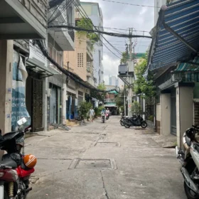 Bán nhà 457/26 CMT8 Quận 10 - 54 mét vuông 5 lầu