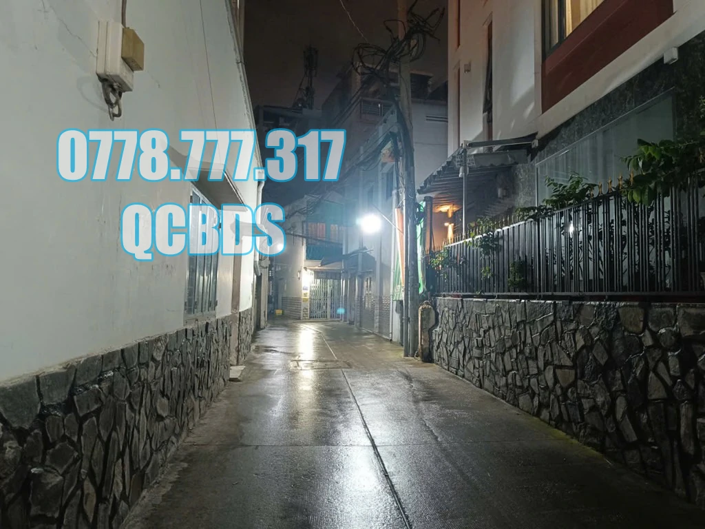 Bán nhà 246/46C/9D Hòa Hưng Quận 10 - 60 mét vuông 2 lầu 57 ban nha hem 246 hoa hung duong vao.jpg