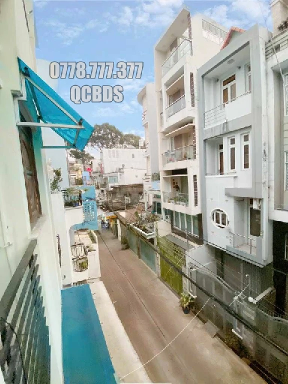 Bán nhà 268/33 Nguyễn Tiểu La Quận 10 - 45 mét vuông 3 lầu 52 ban nha nguyen tieu la phong ngu master lau 1.jpg