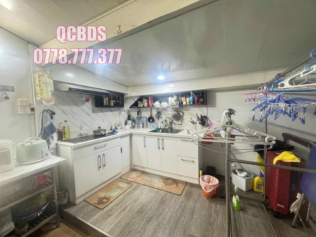 Bán nhà hẻm 63/12 Bà Hạt Quận 10 - 45 mét vuông 2 lầu 36 ban nha quan 10 63 12 ba hat phong khach.jpg