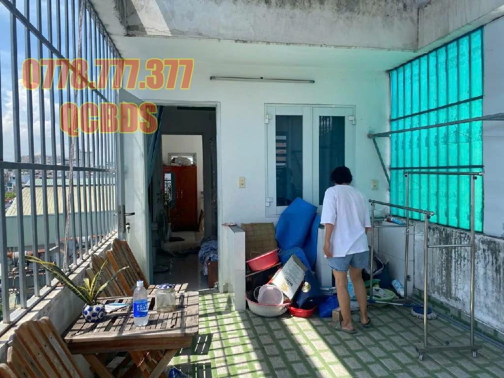 Bán nhà 462/B17 3 Tháng 2 Quận 10 - 46 mét vuông 5 lầu 44 ban nha quan 10 phong ve sinh rieng.jpg
