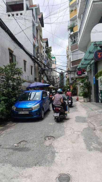 Bán nhà 243/9/26 Tô Hiến Thành Quận 10 - 42 mét vuông 4 lầu 49 ban nha to hien thanh lo goc 2 mat thoang.jpg