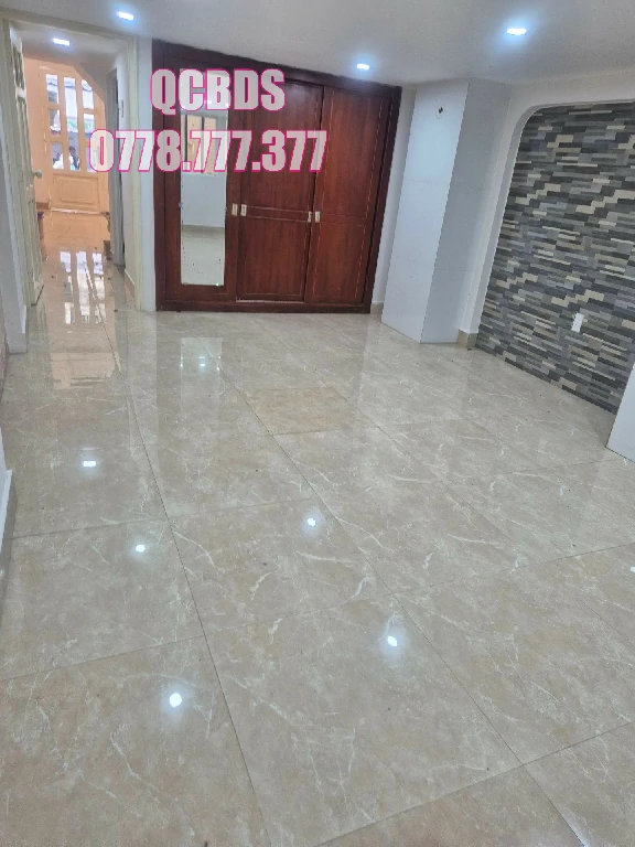 Bán căn hộ chung cư Lê Thị Riêng Quận 10 003 Tầng 1 Lô E - 66 mét vuông 2 lầu 62 chung cu le thi rieng tang 1 lo e phong ve sinh.jpg