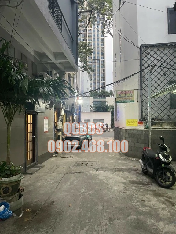Bán nhà hẻm 63/4 3 Tháng 2 Quận 10 - 24 mét vuông 4 lầu 43 hem 63 3 thang 2 cau thang khung cot.jpg