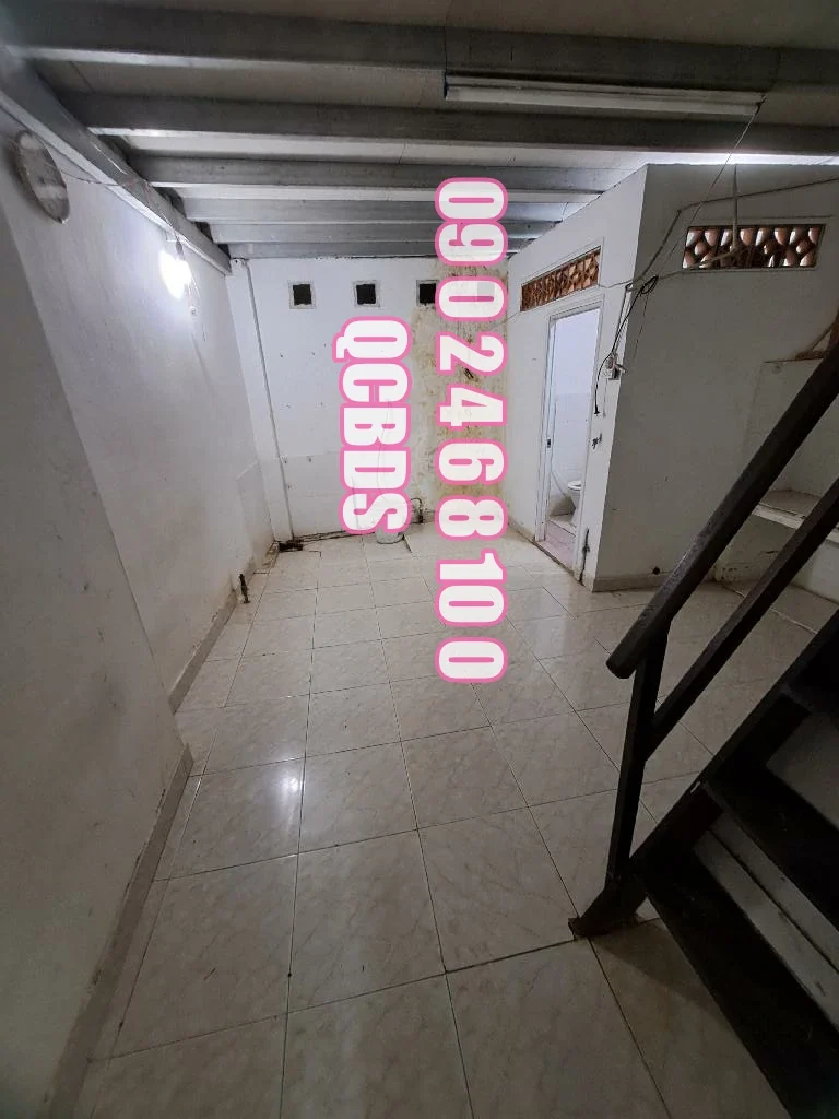 Bán nhà 61/6A Bắc Hải Quận 10 - 53 mét vuông 2 lầu 40 mua nha bac hai phong khach dai 13m8.jpg e1793004309207
