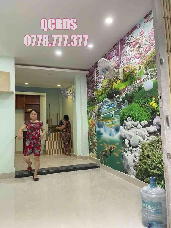 Bán nhà hẻm 257/1/16 3 Tháng 2 Quận 10 - 28 mét vuông 5 lầu 40 mua nha hem 3 thang 2 phong khach ngang 3m6.jpg