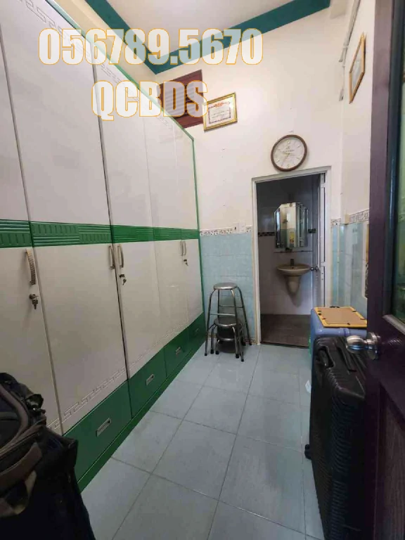 Bán nhà hẻm 490/79 Lý Thái Tổ Quận 10 - 27 mét vuông 4 lầu 52 mua nha ly thai to khong gian bep.jpg