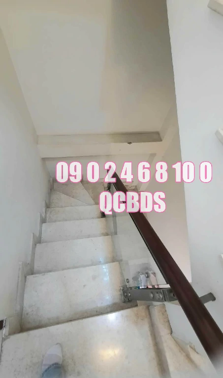 Bán nhà 156/6 Ngô Gia Tự Quận 10 - 23 mét vuông 4 lầu 66 mua nha ngo gia tu phong khach tang tret.jpg