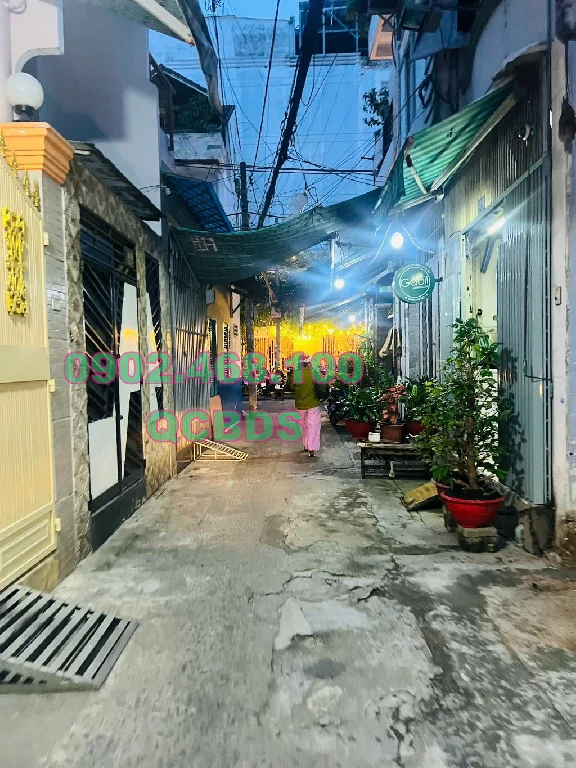 Bán nhà 343/18K Tô Hiến Thành Quận 10 - 39 mét vuông 5 lầu 38 thue nha to hien thanh khong gian bep.jpg 1